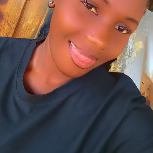 Vivian  J. profile photo