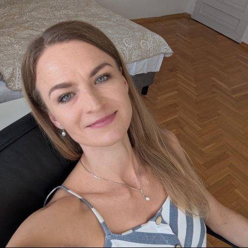 Anna W. profile photo