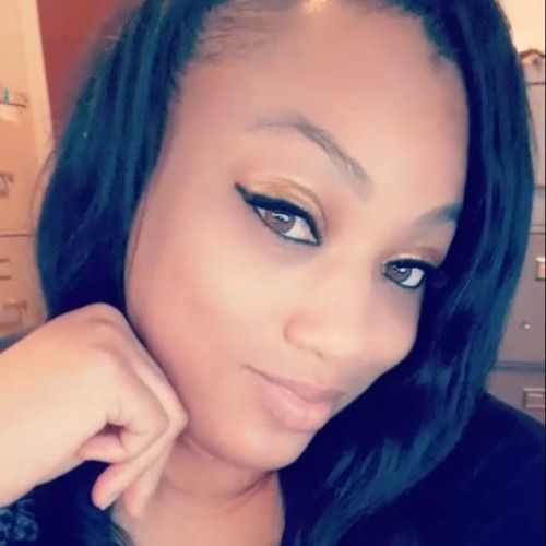 Sanyia  r.