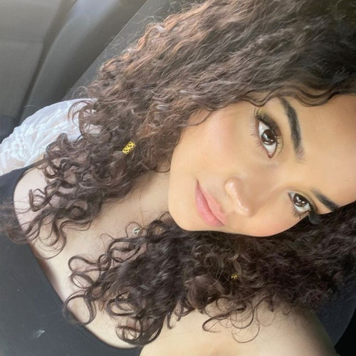 Gabrielly p. profile photo