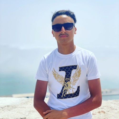 Ilyas D.