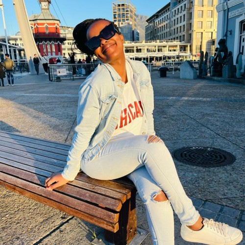 Zanele D.