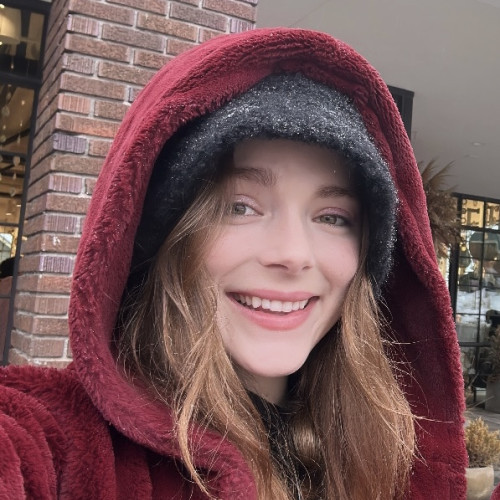 Ella D.
