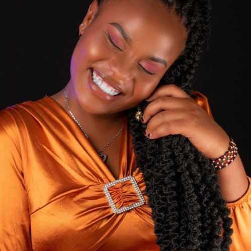 Lucia M. profile photo