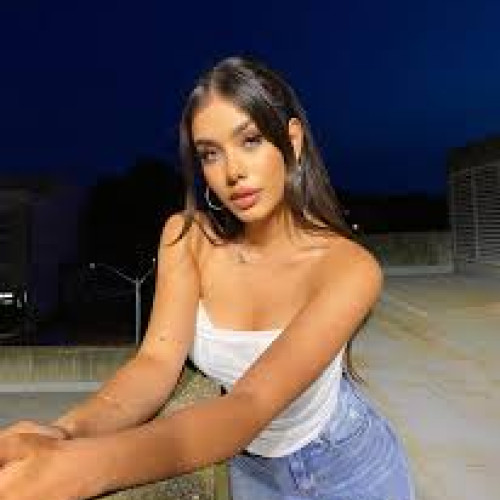 Aliana V. profile photo