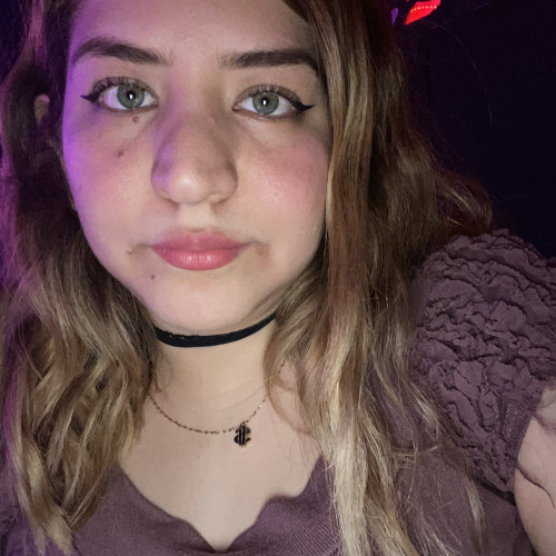 Angela  D. profile photo