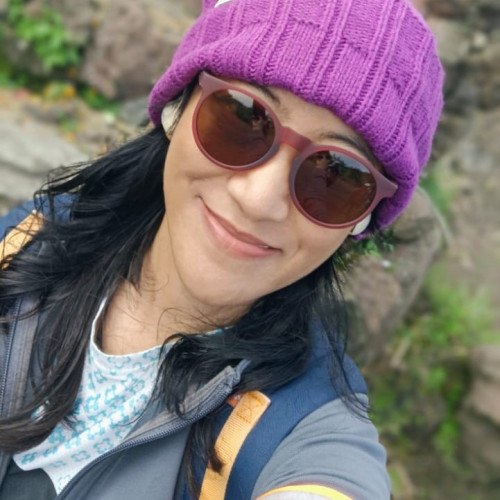 Endah L.