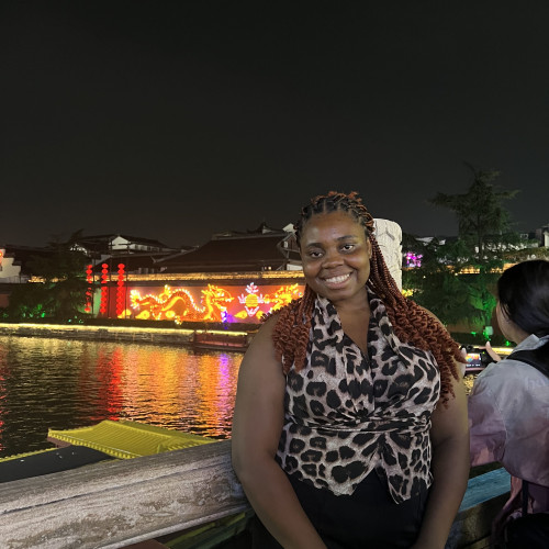 Nessy S. profile photo