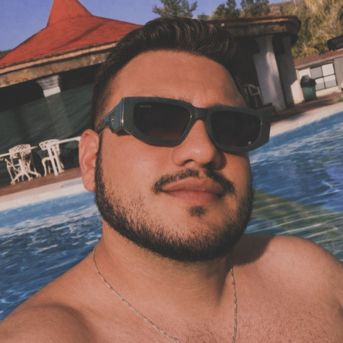 MARTIN L. profile photo