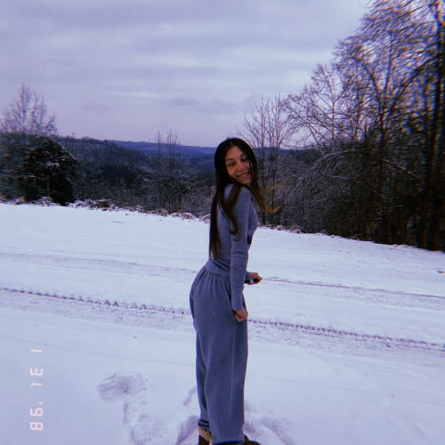 madi j. profile photo