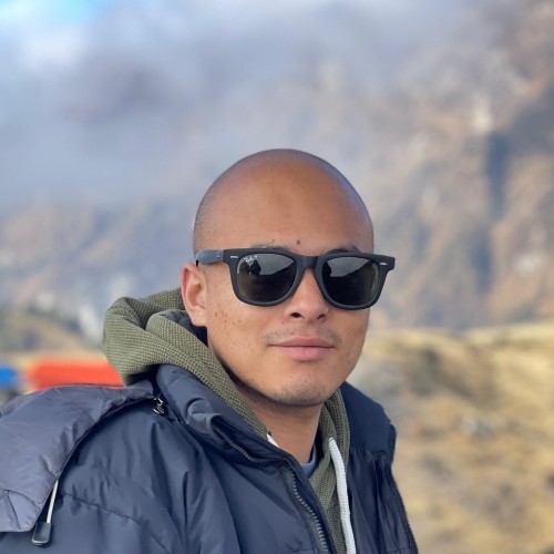 Ujen M. profile photo