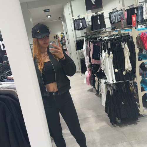 mila g. profile photo