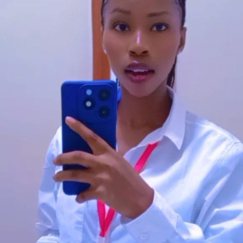 Esther  S. profile photo