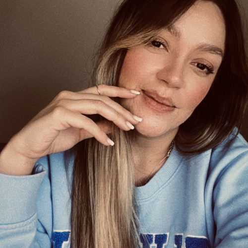 Laura T. profile photo