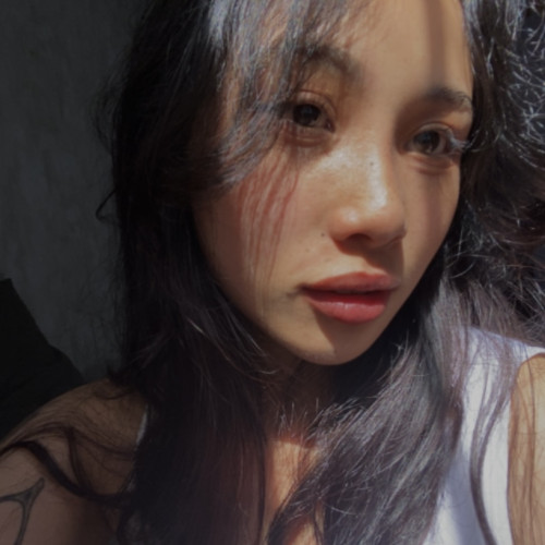 Iris O. profile photo