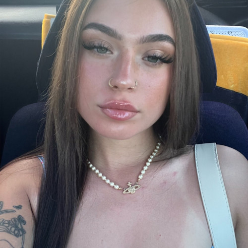 Lana B.