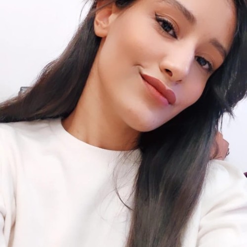 khaoula E.