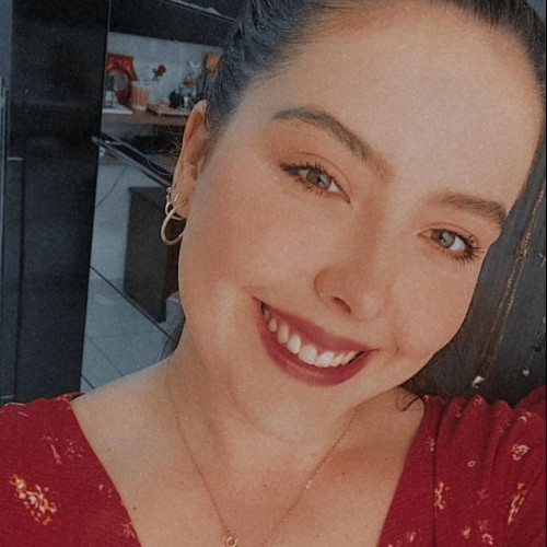 Mônica  C.