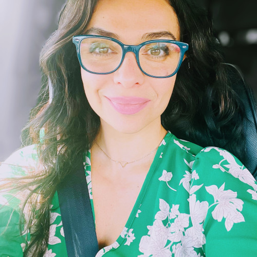 Mia R. profile photo