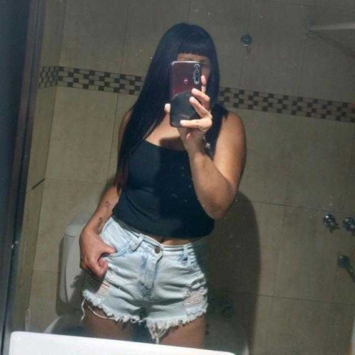 Elena R.