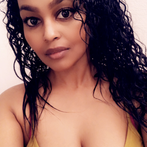 Elle  L. profile photo