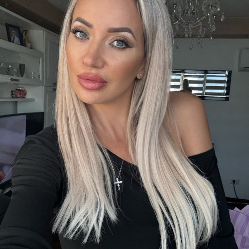 Laura Florina R.