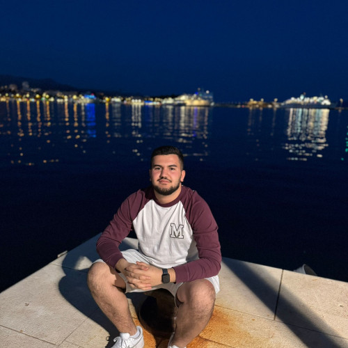 Ardamehr Adam Z. profile photo