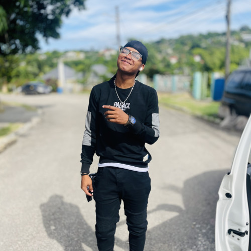 joel b. profile photo