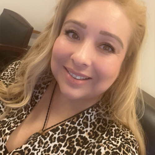 Liz T. profile photo