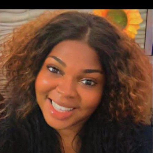 omolola N. profile photo