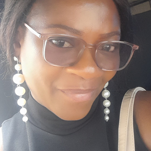 Esther  E. profile photo