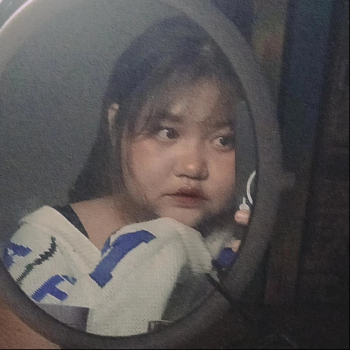 Yeni  N. profile photo