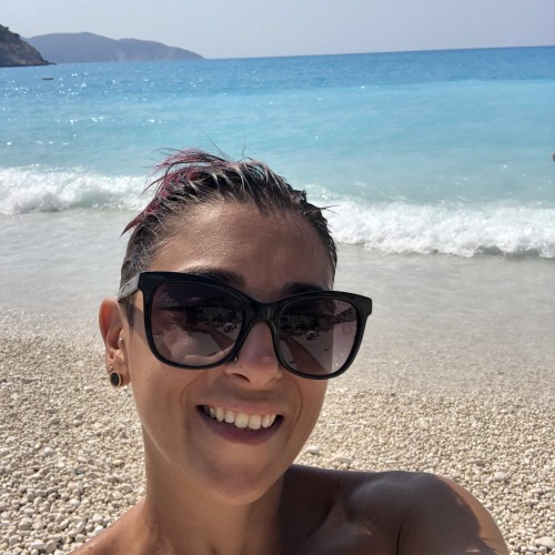 Elisa D.