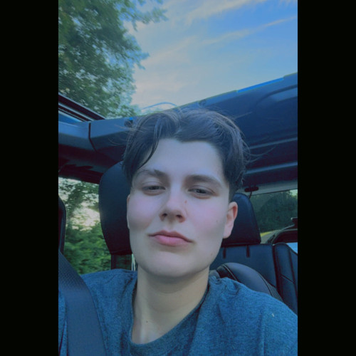 gabyyyy b. profile photo