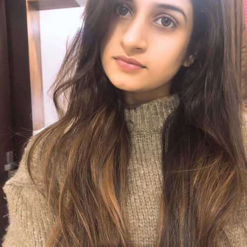 Rhea S. profile photo
