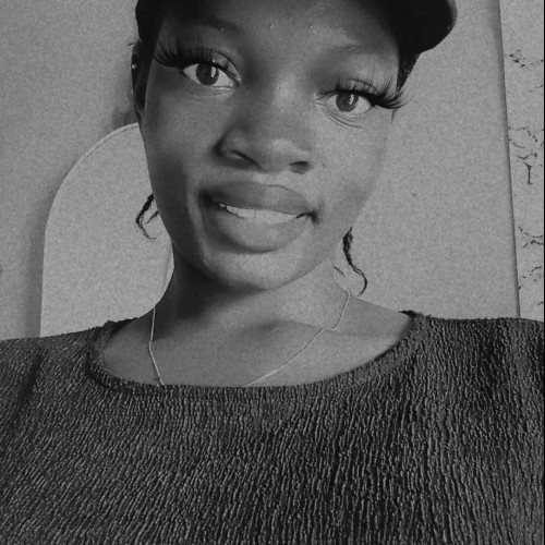 omolara G. profile photo