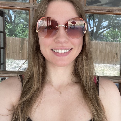 Ana O.