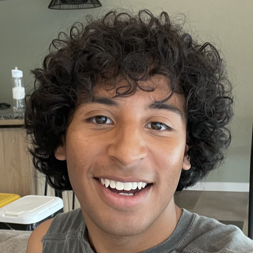 Elias H. profile photo