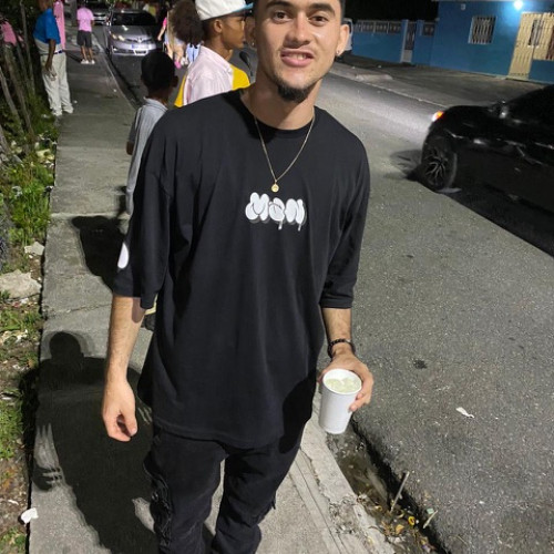 Alex Yoel D. profile photo