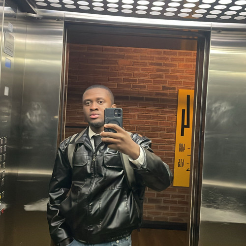 Yolisa M. profile photo