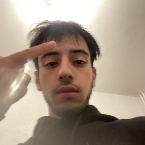 Akram  l. profile photo