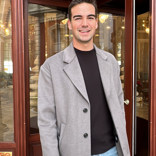 Juan  L. profile photo