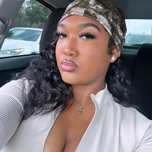 julissa j. profile photo