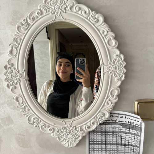 Meryam H. profile photo