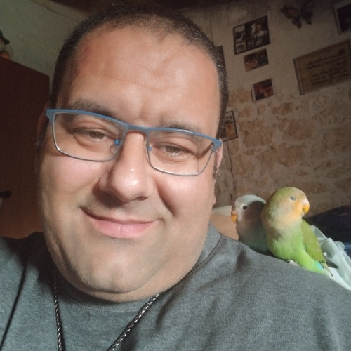iguiler Q. profile photo