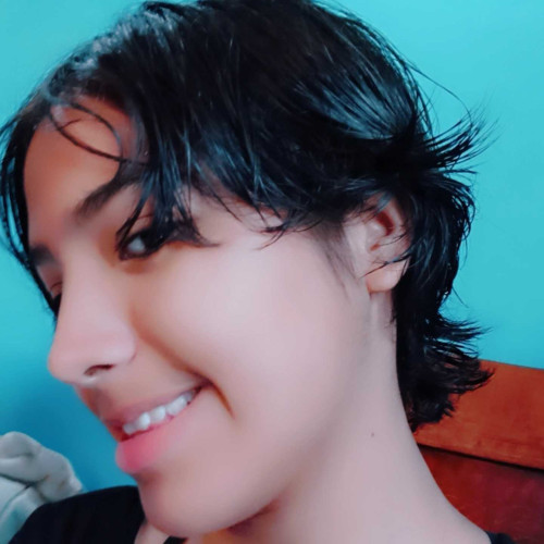 Luz E.