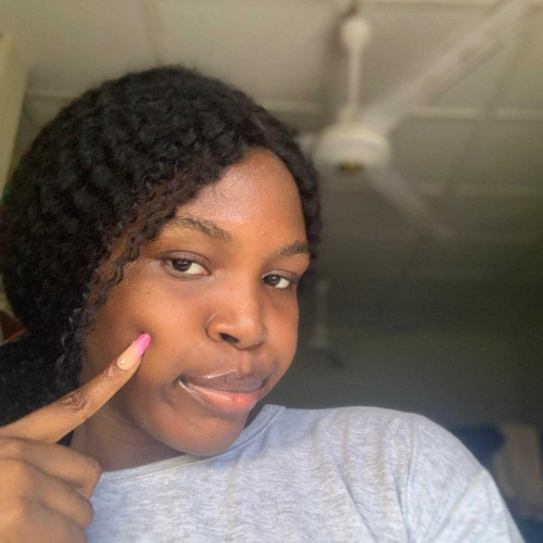 Emy B. profile photo