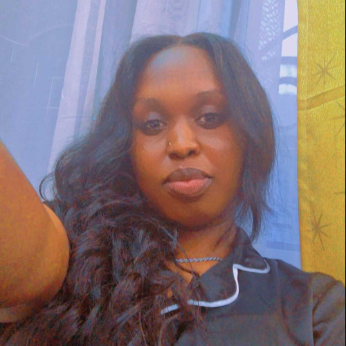 carolyne s. profile photo