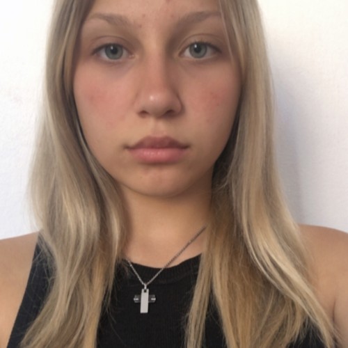 Camelia T. profile photo