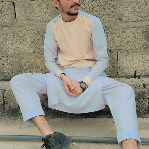 Ali S.